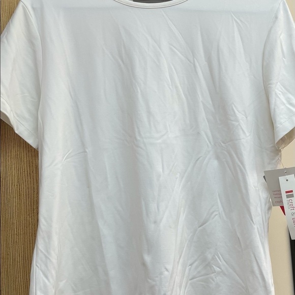 Croft &Barrow white silky  Tee Large - Picture 2 of 5